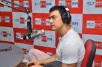 Aamir Khan in Kolhapuris at BIG fm for Satayamev Jayate first hand reactions on 29th June 2012 (12).JPG